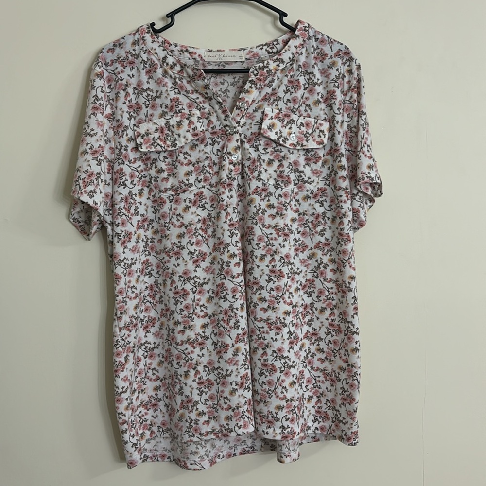 Ladies Fair Haven Floral Shirt